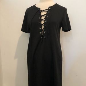 ROMEO + JULIET COUTURE SEXT CROSS FRONT DRESS